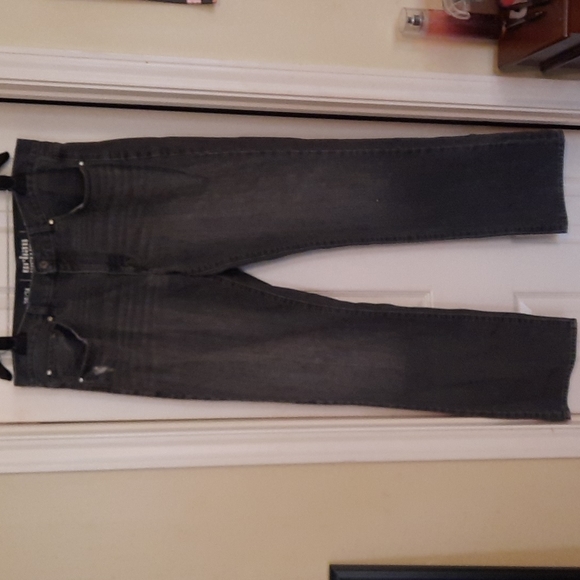 URBAN PIPELINE. - Picture 5 of 5